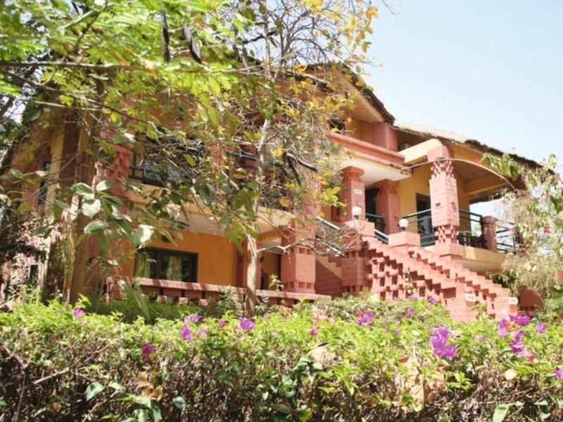 Bougainvillees M'Bour Ngoại thất bức ảnh